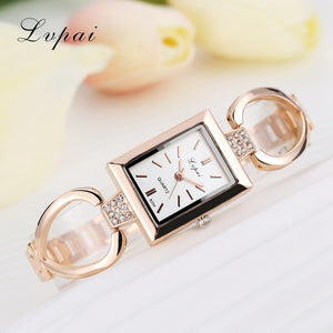 Women's Luxurious Bracelet Watches Free Delivery